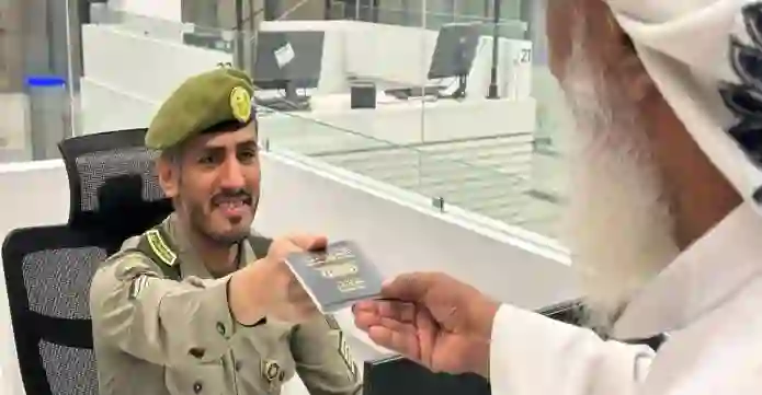 السعودية تمنع على القادمين بتأشيرة العمرة الجديدة ادخال هذه المواد معهم