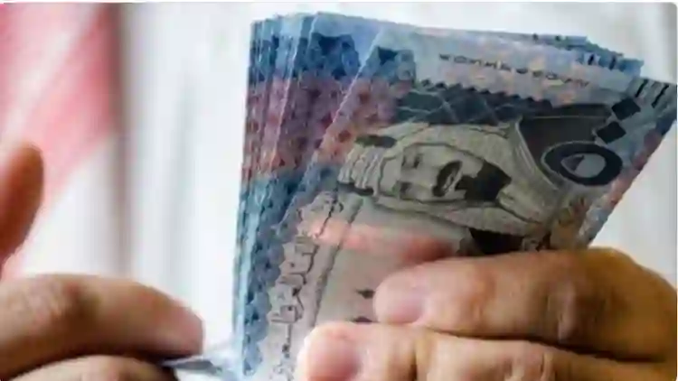 الموارد البشرية توضح آلية حساب عدد سنوات العمل في نظام العمل السعودي الجديد 