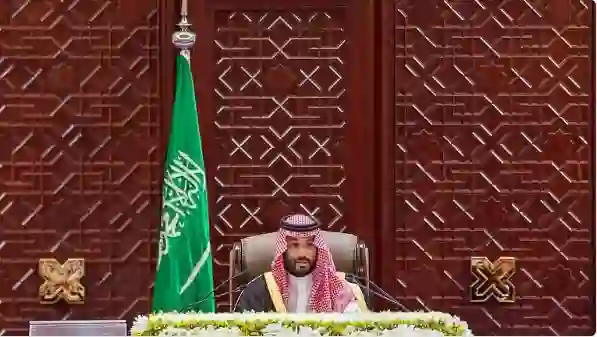 أوامر من ولي العهد تسمح لحاملي تأشيرة العمرة بالعمل في السعودية 