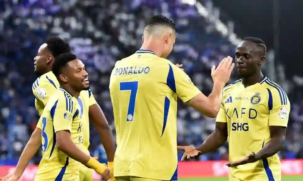 القصة الكاملة لحصول شركة ثمانية على حقوق بث الدوري السعودي 