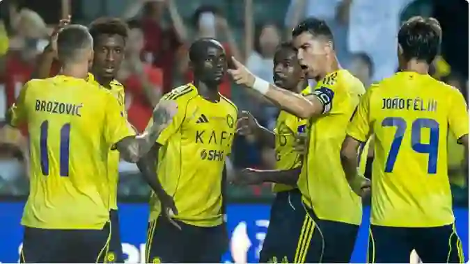 قرارات قاسية بحق النصر والاتحاد والأهلي وساديو ماني كبش الفداء 